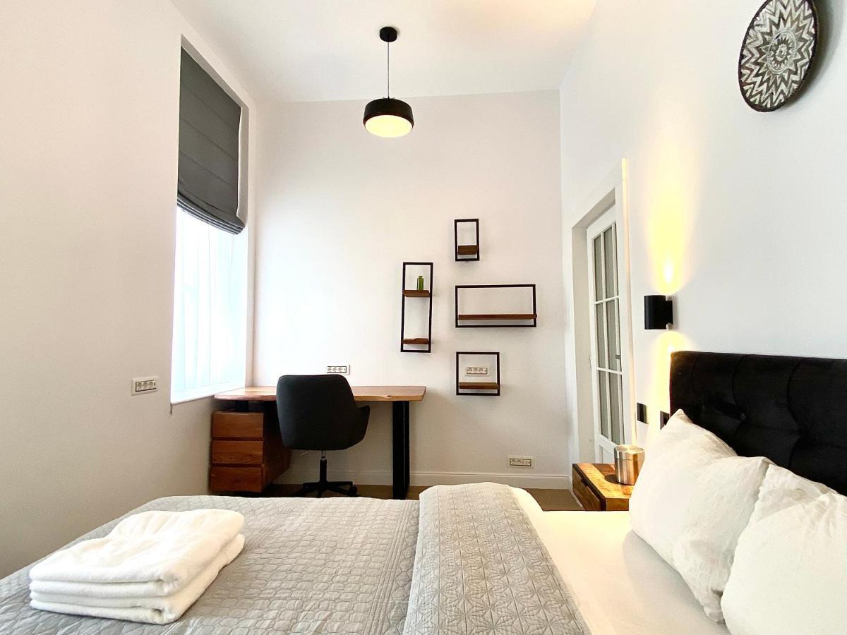 10 Council Square Apartamento Braşov Exterior foto